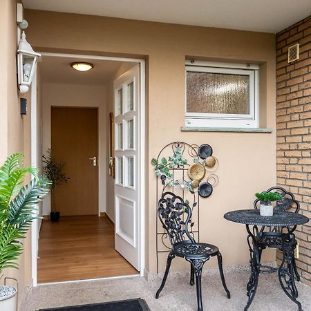 Apartment Ostersiek- Privater Eingang Mit Eigener Terrasse 巴特萨尔茨乌夫伦 外观 照片